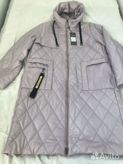 Легкое пальто женское 56 размера