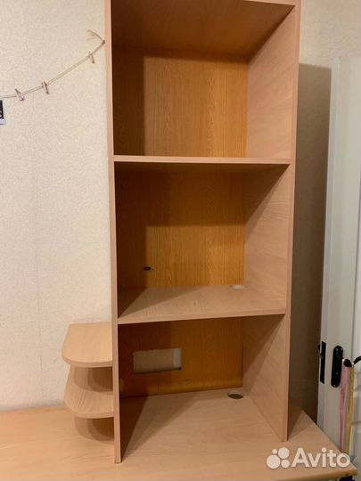 Письменный стол