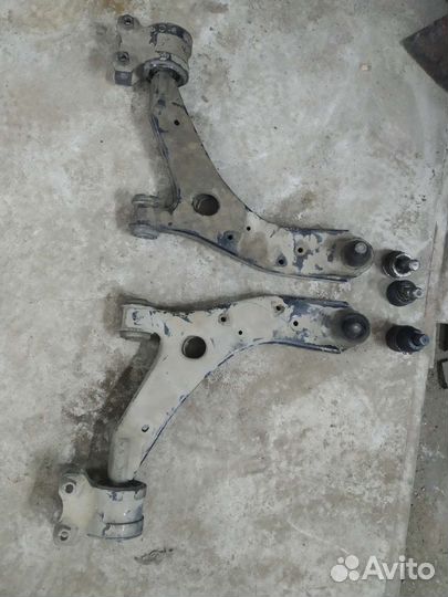 Mazda 3bk передние рычаги