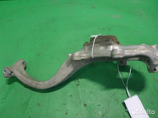 Кулак поворотный передний правый Audi А4 (В9) с 20