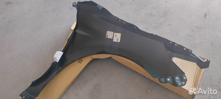 Крыло переднее левое, правое Toyota Camry