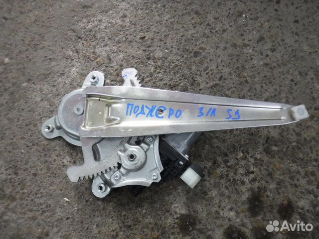 Стеклоподъемник задний левый Mitsubishi Pajero