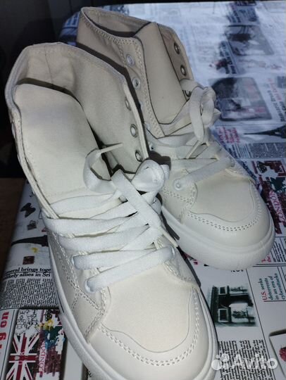 Кеды женские 39 размер новые