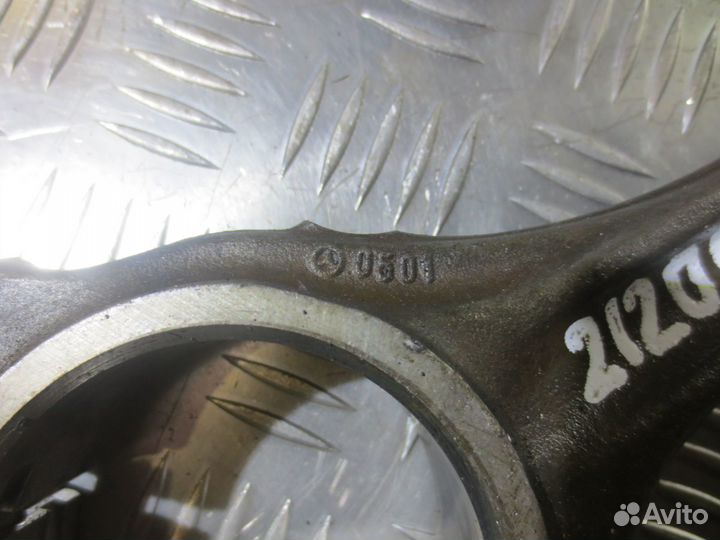 Шатун Mercedes-Benz 0501