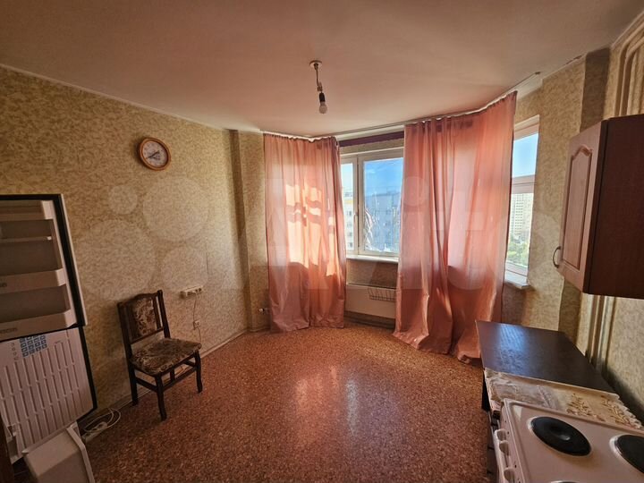 2-к. квартира, 60 м², 15/15 эт.