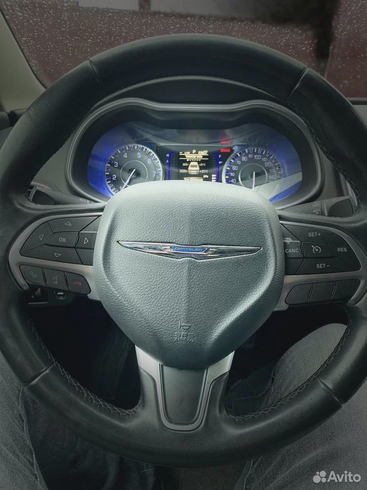 Chrysler 200: фото из отзыва