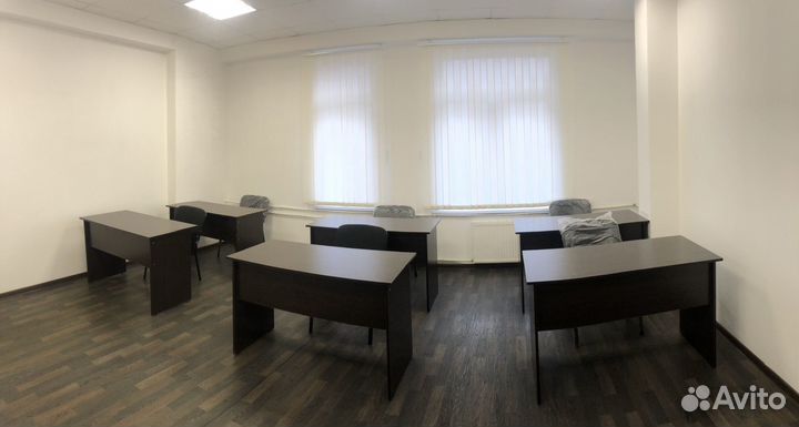 Офисная мебель столы стулья