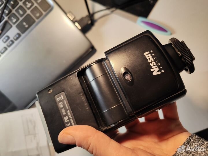 Вспышка камеры nissin speedlite Di466