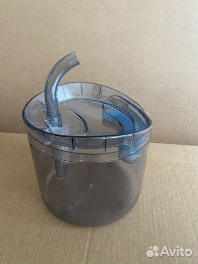 Электрическая поилка - фонтанчик