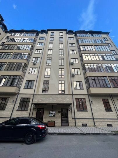 2-к. квартира, 66 м², 6/10 эт.
