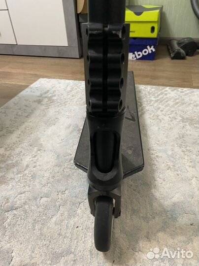 Трюковой самокат TechTeam Zorg (2022)