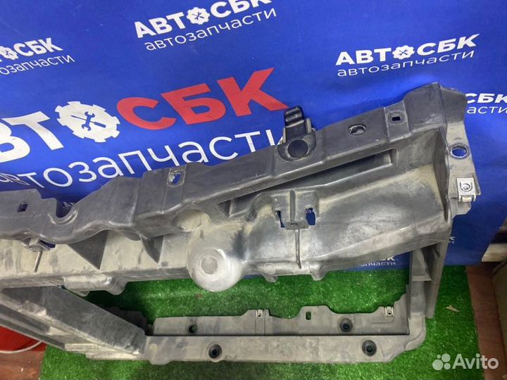 Рамка радиатора Peugeot 207 WA DV4TD 2006-2011