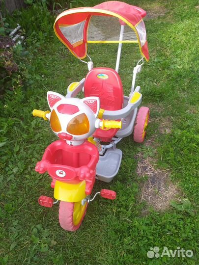 Детский трехколесный велосипед