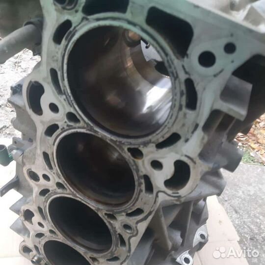 Блок двигателя мазда