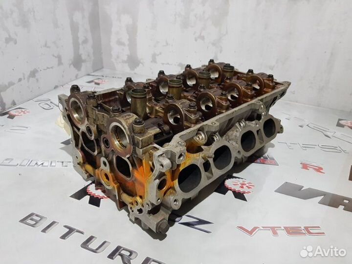 Головка блока цилиндров Toyota Celica TA-ZZT231