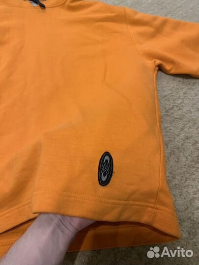 Оранжевое худи рукав 3/4