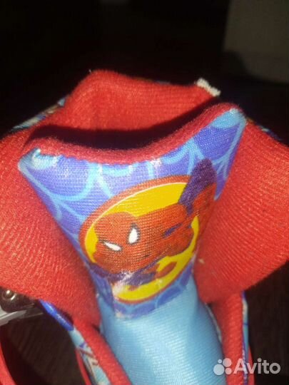 Ролики человек паук на 6-8 лет