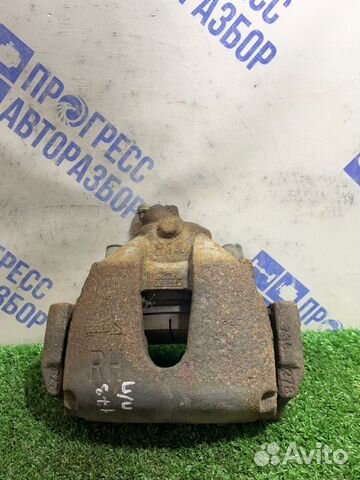 Суппорт передний правый Ford Focus 2 хэтчбек 1.6