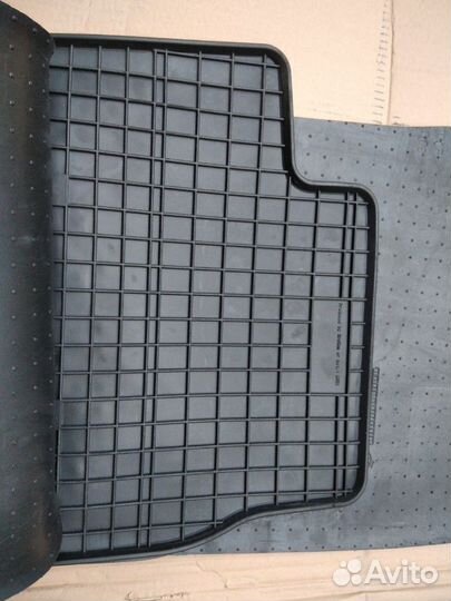 Коврики Пежо 207