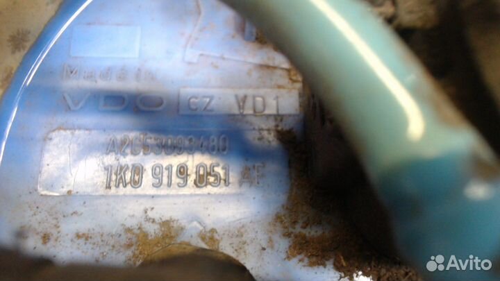 Насос топливный электрический Skoda Octavia (A5)