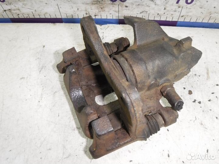 Суппорт задний левый VW Scirocco II