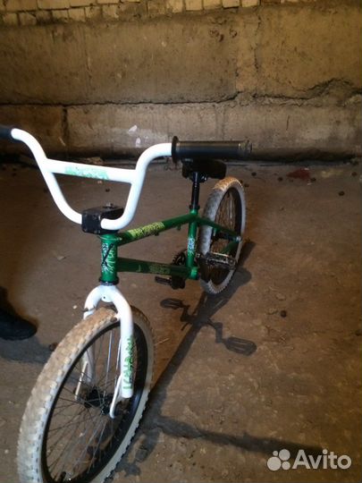 Трюковой велосипед bmx