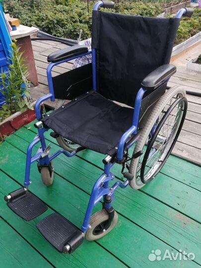 Инвалидная коляска