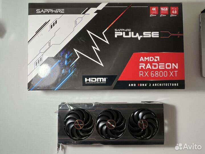 AMD Radeon RX 6800 XT