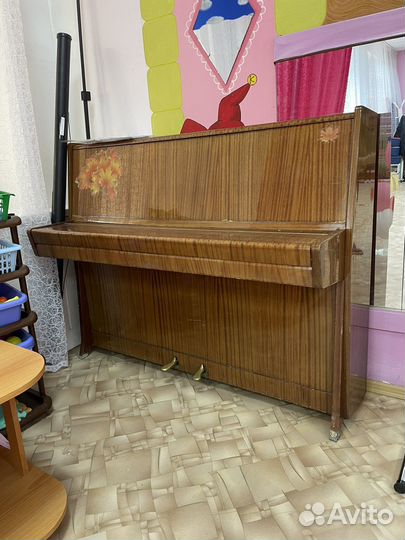 Пианино petrof