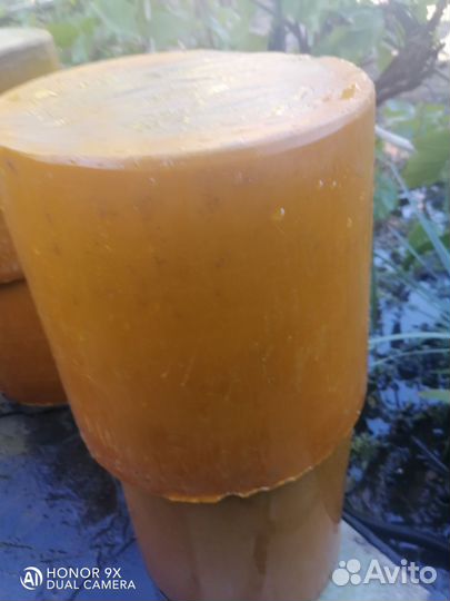 Воск пчелиный