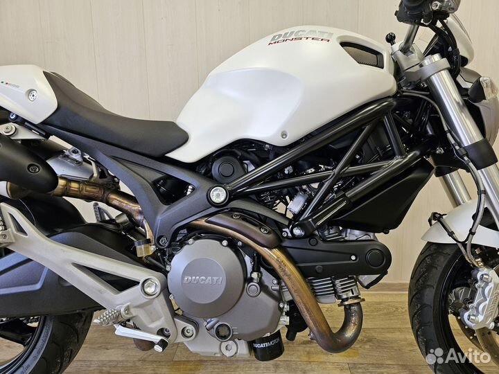 Ducati Monster 696 ABS 2011 10'850 км Из Европы