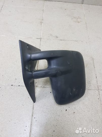 Зеркало правое механическое VW T4