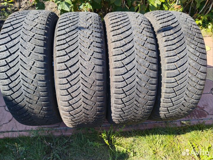 Michelin X-Ice North 4 SUV 235/55 R18 104T