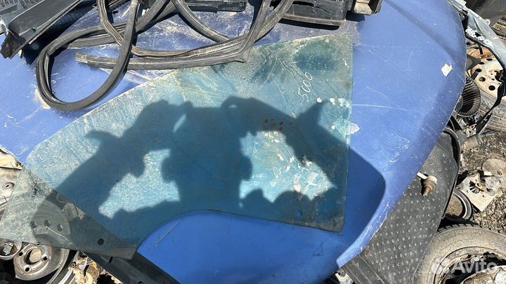 Стекло переднее правое шкода октавиа а 5