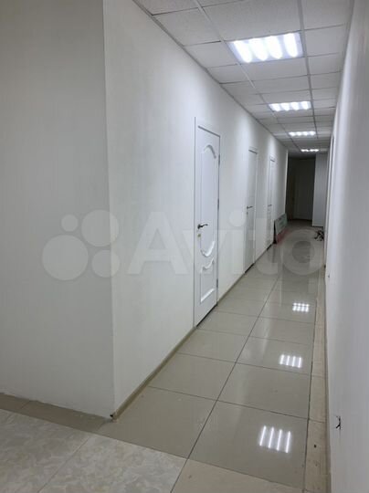 Торговая площадь, 335 м²