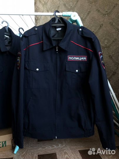 Полицейская форма 48-50, обувь 44 (торг уместен)