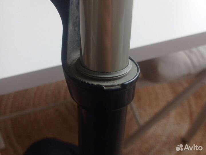 Вилка rock shox sector