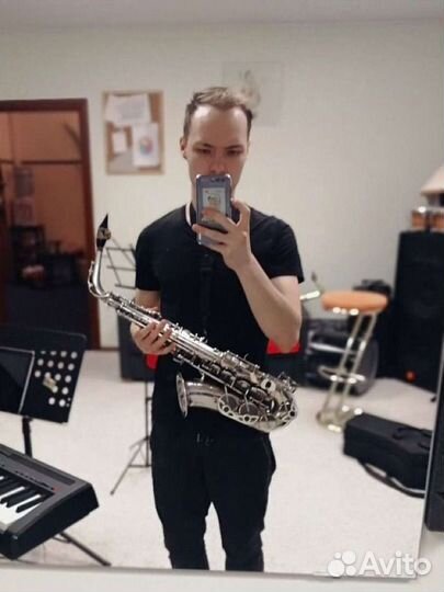 Уроки игры на саксофоне