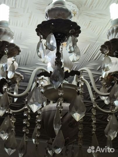 Люстра потолочная