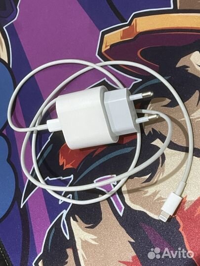Зарядка на iPhone