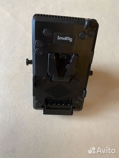 Smallrig RA V1 V-mount 3676, новая