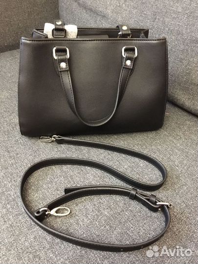 Продам сумку guess