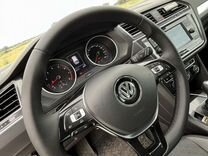 Volkswagen Tiguan 2.0 AMT, 2017, 150 000 км, с пробегом, цена 2 650 000 руб.