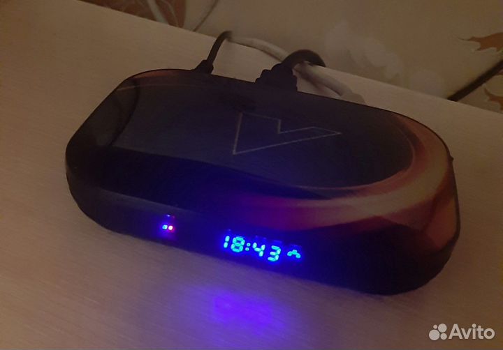 Smart TV приставка Vontar X3 4G/64Gb в отл.сост