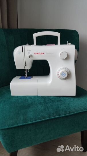 Швейная машина Singer