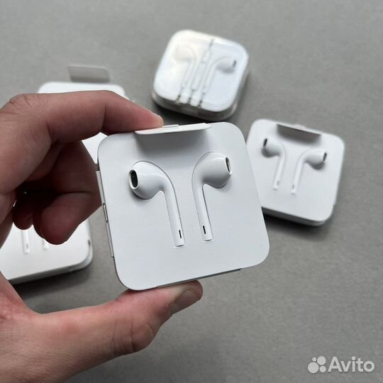 Оригинальные наушники earpods
