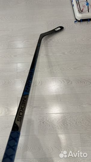 Клюшка хоккейная правый хват bauer nexus 2 N pro