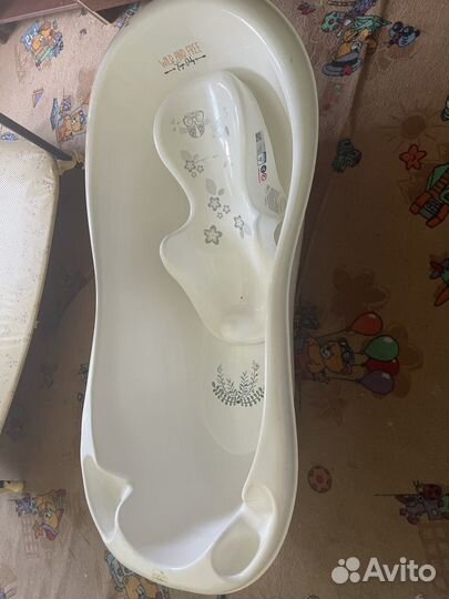 Ванночка для купания с горкой