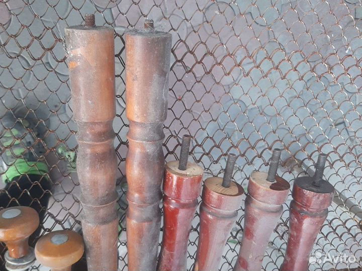 Деревянные, резные Ножки, и ручки