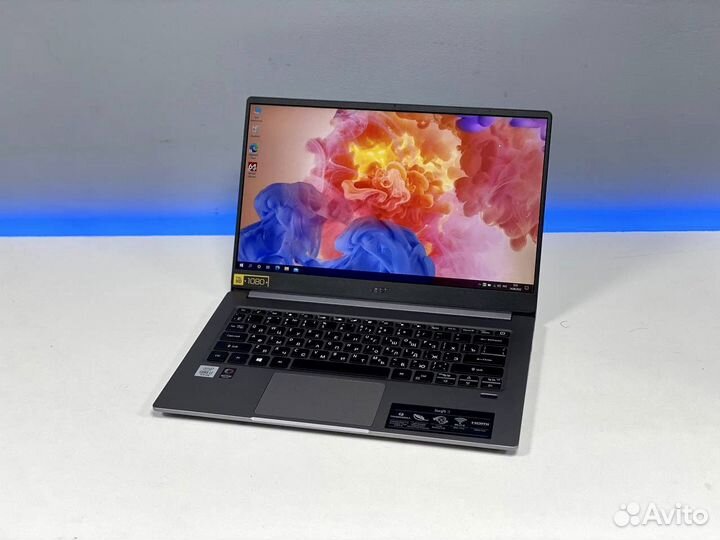 Acer Swift IPS Core i7 10th 8g озу SSD256g